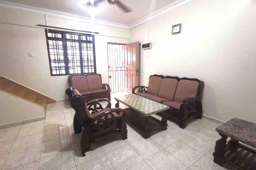 Mersing Fun Beach Home Services Bagian luar foto