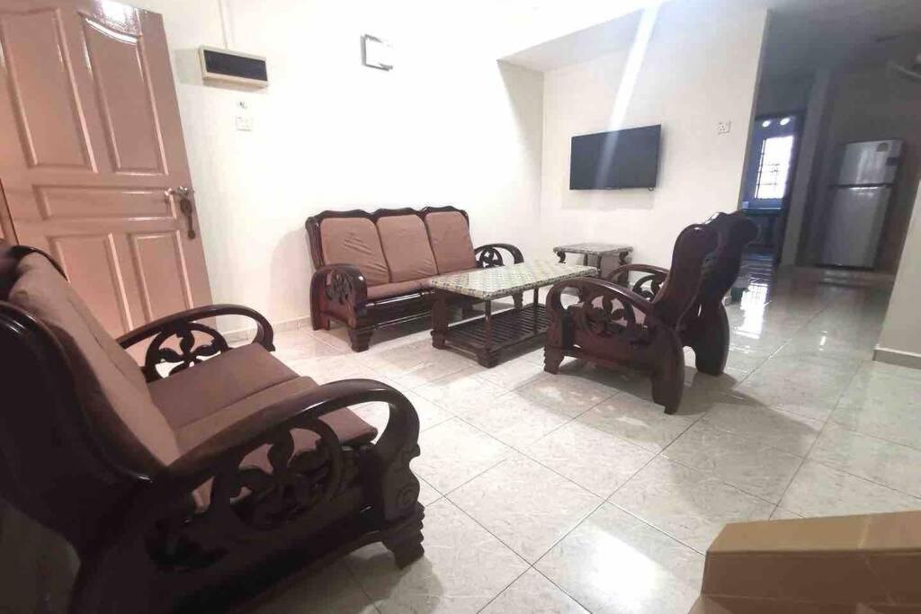 Mersing Fun Beach Home Services Bagian luar foto